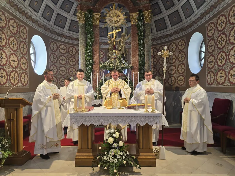 Župa Presvetog Trojstva, Daruvar